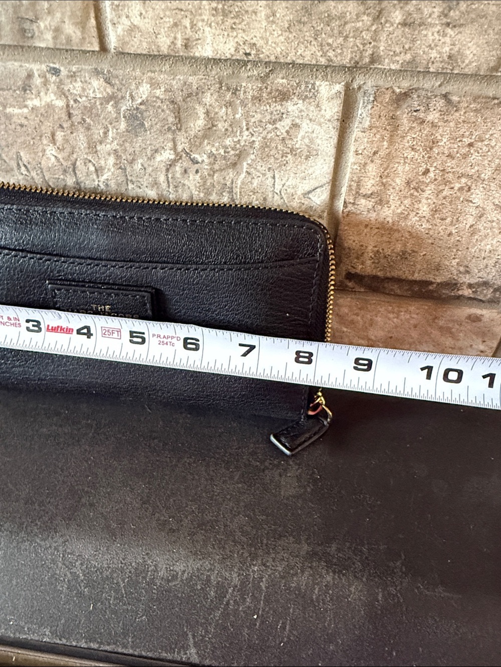 Marc Jacobs Black Leather Zip Wallet - Picture 4 of 5
